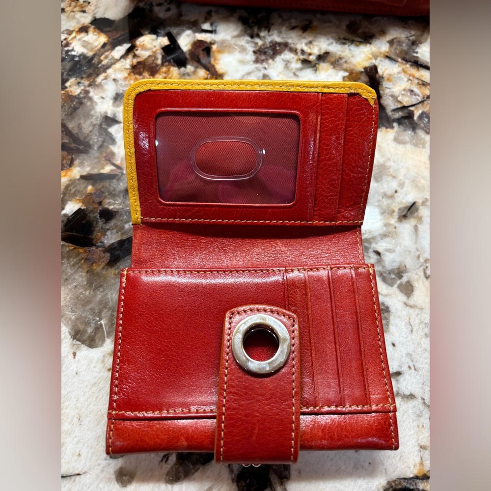 Wilsons Leather Red/Orange Shoulder Bag with Wallet - Picture 3 of 15